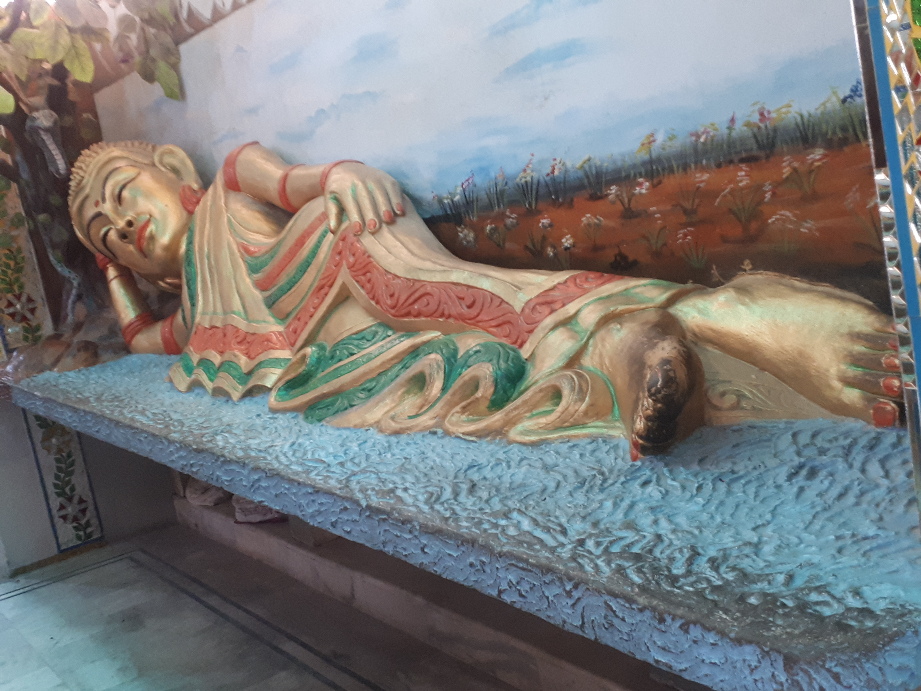 The spiritual salad. Reclining effeminate Buddha at Ladies temple, Amritzar 
