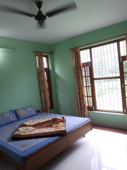 350R room in Amritsar, Punjab