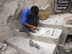 Marble artist working on stairs, Udaipur, Rajasthan 