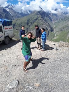Bram playing silly and the gang on the road from Manali to Leh Bram playing silly and the gang on the road from Manali to Leh