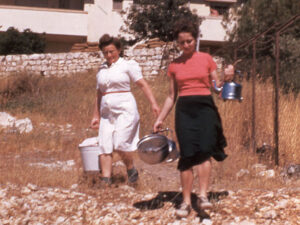 Archived painted pic of women carrying rationed water during the siege on Jerusalem 1947-8